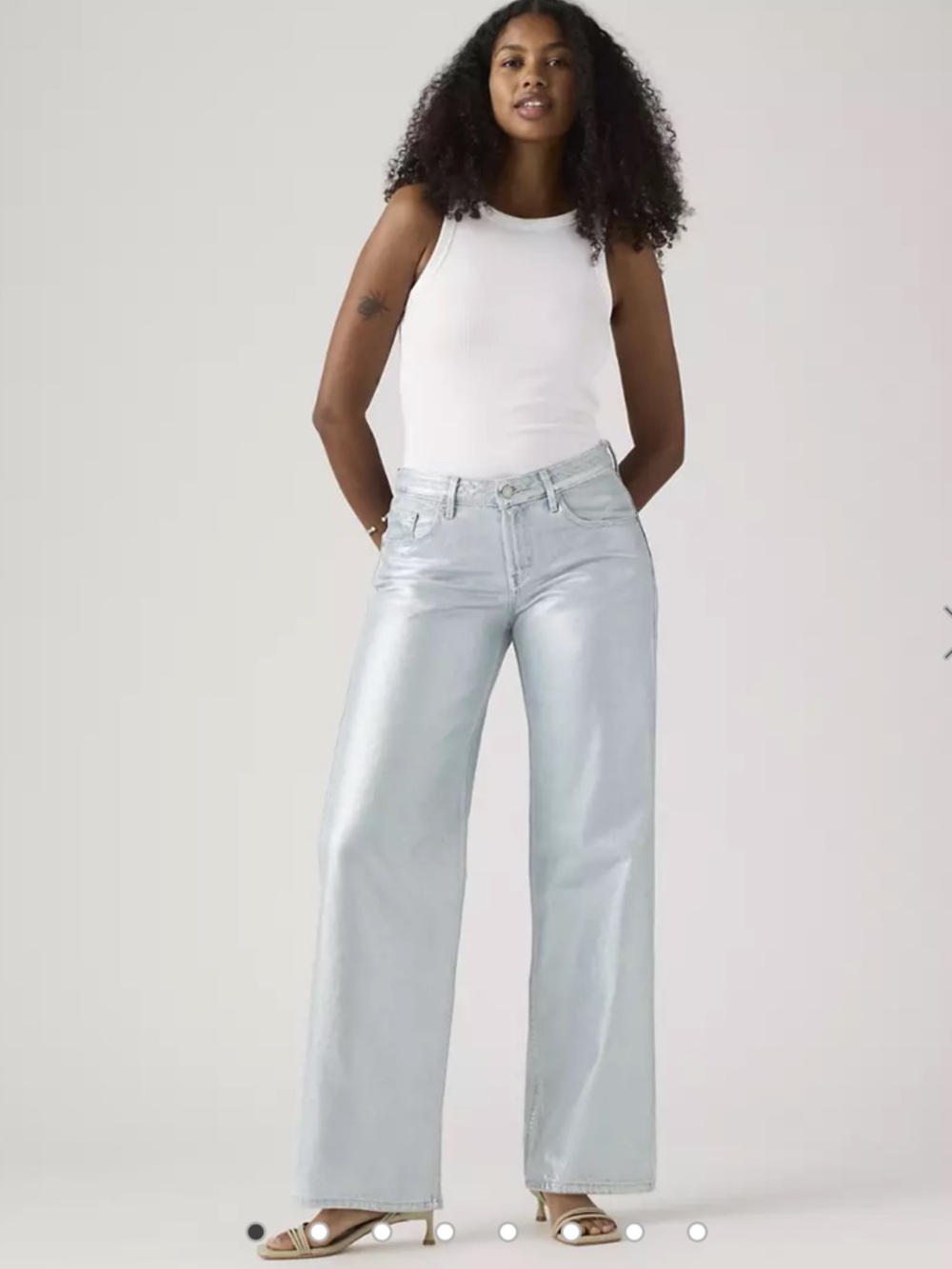 Levi’s Low Loose Jeans, Coated, size 26, 30” inseam